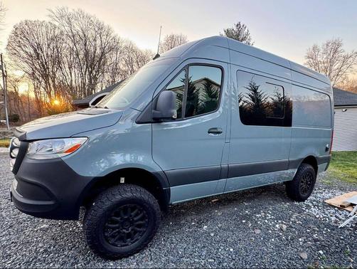 2023 Mercedes-Benz Sprinter 2500 Standard Roof