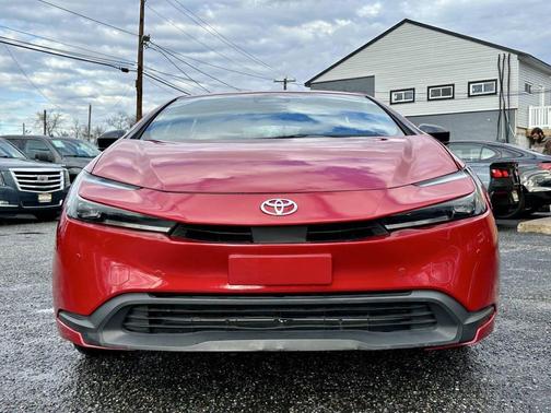 2023 Toyota Prius LE