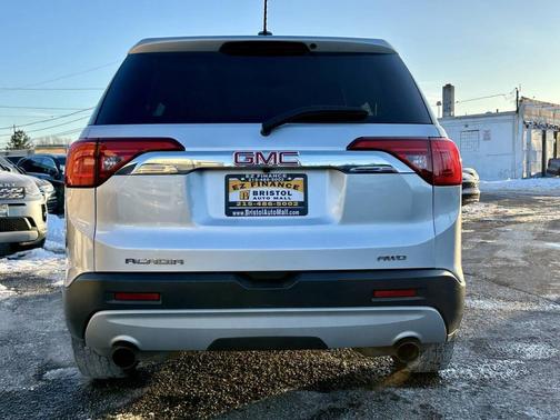 2018 GMC Acadia SLE-1