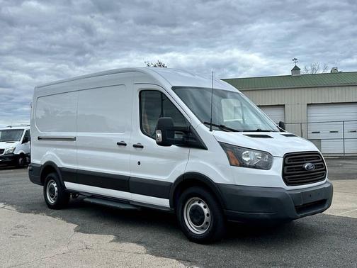 2018 Ford Transit-250 Base