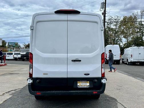 2018 Ford Transit-250 Base