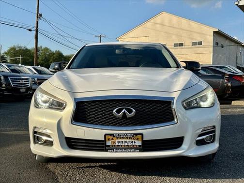 2014 INFINITI Q50 Premium