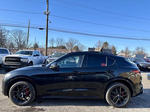 2021 Alfa Romeo Stelvio Ti Sport