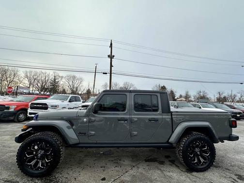 2021 Jeep Gladiator Sport S