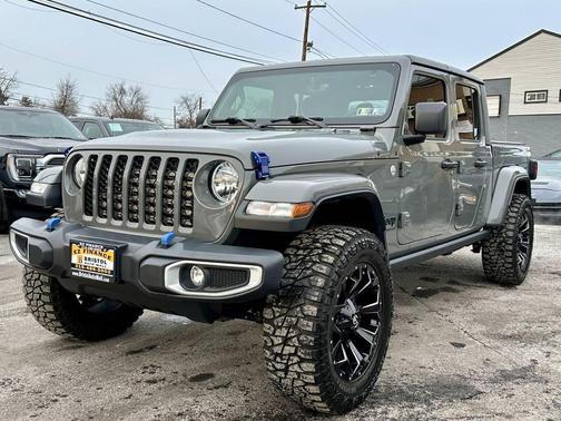 2021 Jeep Gladiator Sport S
