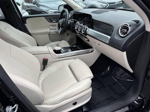 2020 Mercedes-Benz GLB 250 Base