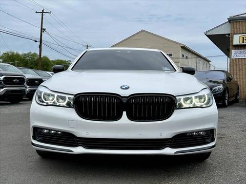 2019 BMW 740 xDrive