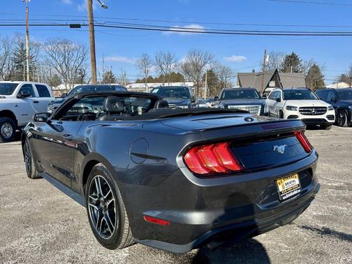2018 Ford Mustang EcoBoost