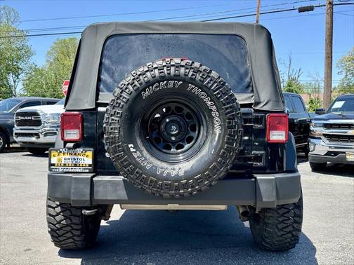2017 Jeep Wrangler Sport