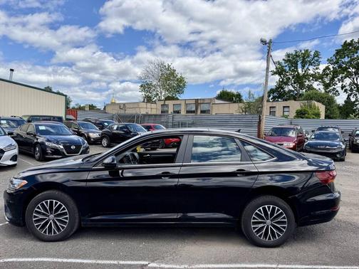 Black Uni 2019 Volkswagen Jetta 1.4T SE