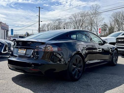 2021 Tesla Model S Plaid