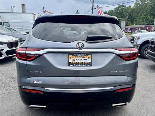 2018 Buick Enclave Essence