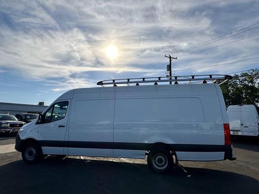 2022 Mercedes-Benz Sprinter 3500 High Roof