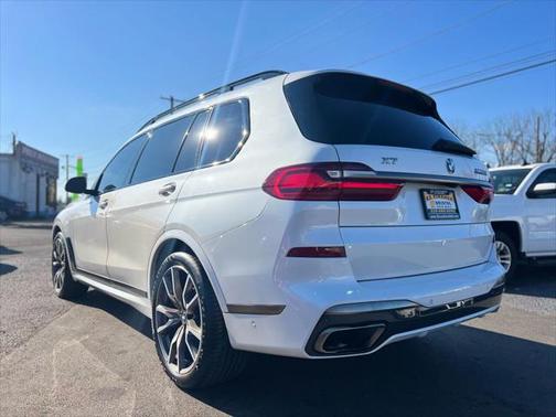 2020 BMW X7 M50i