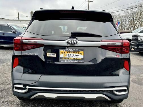 2021 Kia Seltos S