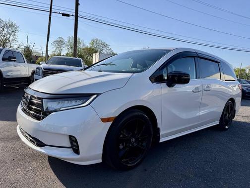 Platinum White Pearl 2023 Honda Odyssey Sport