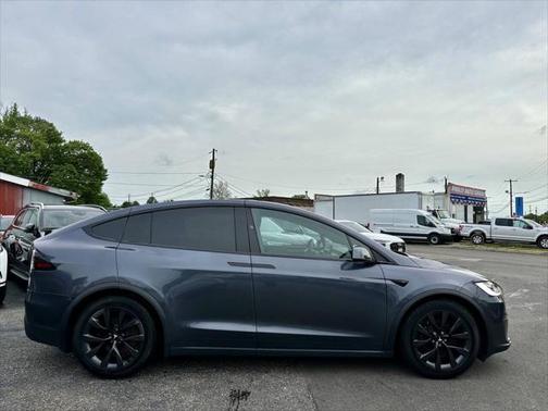 2023 Tesla Model X Standard Range