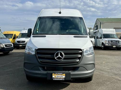 2024 Mercedes-Benz Sprinter 2500 High Roof