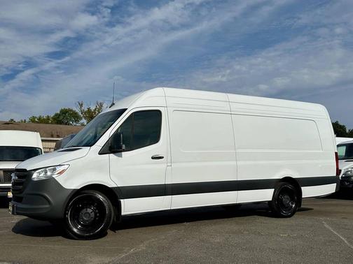 2024 Mercedes-Benz Sprinter 2500 High Roof
