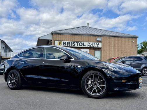 Solid Black 2020 Tesla Model 3 Standard Range Plus