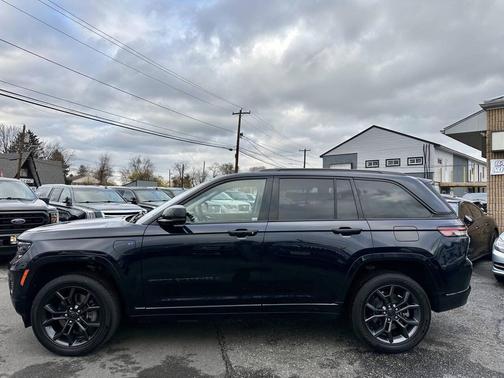 2023 Jeep Grand Cherokee 4xe 30th Anniversary