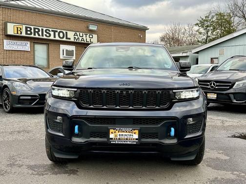 2023 Jeep Grand Cherokee 4xe 30th Anniversary