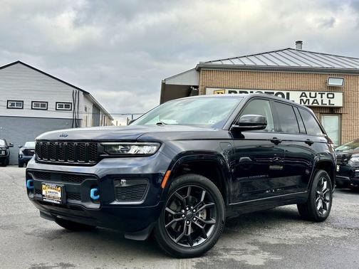 2023 Jeep Grand Cherokee 4xe 30th Anniversary