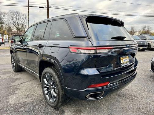 2023 Jeep Grand Cherokee 4xe 30th Anniversary