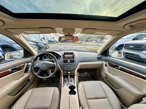 2010 Mercedes-Benz C-Class C 300 4MATIC Luxury