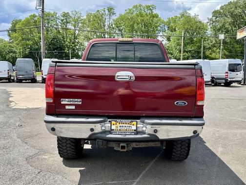 Burgundy 2006 Ford F-350 XL Crew Cab
