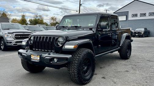 2021 Jeep Gladiator Sport