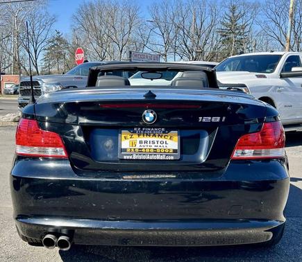 2011 BMW 128 128i 2dr Convertible SULEV
