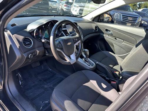 2013 Chevrolet Cruze 1LT