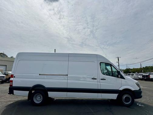 2014 Mercedes-Benz Sprinter High Roof