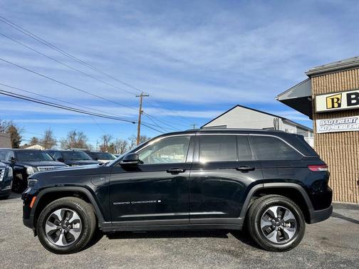 2023 Jeep Grand Cherokee 4xe Base