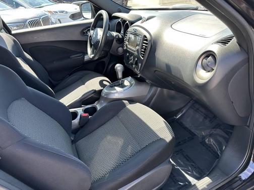 2015 Nissan Juke S