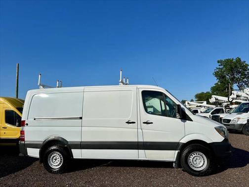 2017 Mercedes-Benz Sprinter 2500 Standard Roof
