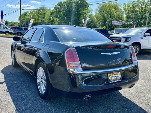 Gloss Black 2014 Chrysler 300 S