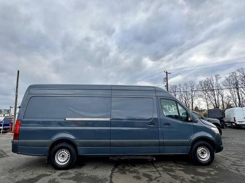 2019 Mercedes-Benz Sprinter 2500 High Roof