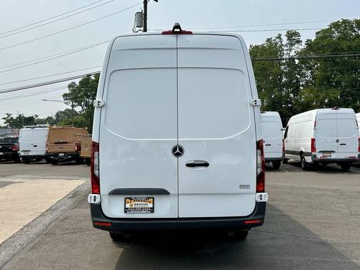 2021 Mercedes-Benz Sprinter 2500 High Roof
