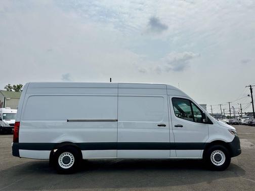 2021 Mercedes-Benz Sprinter 2500 High Roof