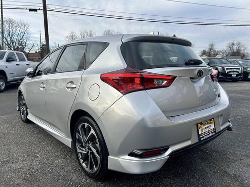 2018 Toyota Corolla iM Base