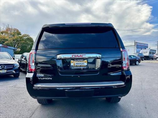 2017 GMC Yukon Denali