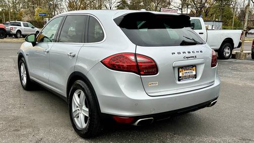 2011 Porsche Cayenne Cayenne S Hybrid
