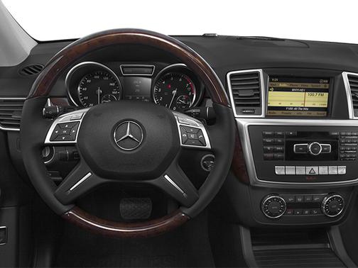 White 2014 Mercedes-Benz M-Class 4MATIC