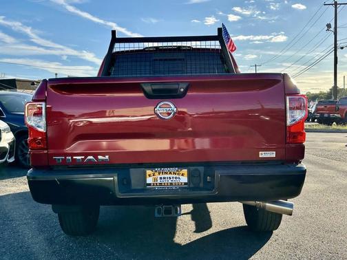 2017 Nissan Titan S