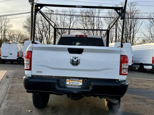 2021 RAM 2500 Tradesman Crew Cab 4x4 8' Box