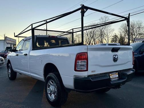 2021 RAM 2500 Tradesman Crew Cab 4x4 8' Box