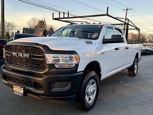 2021 RAM 2500 Tradesman Crew Cab 4x4 8' Box