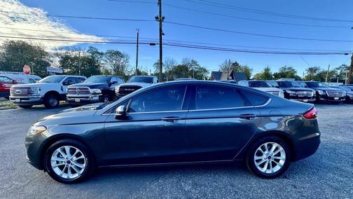 2019 Ford Fusion SE